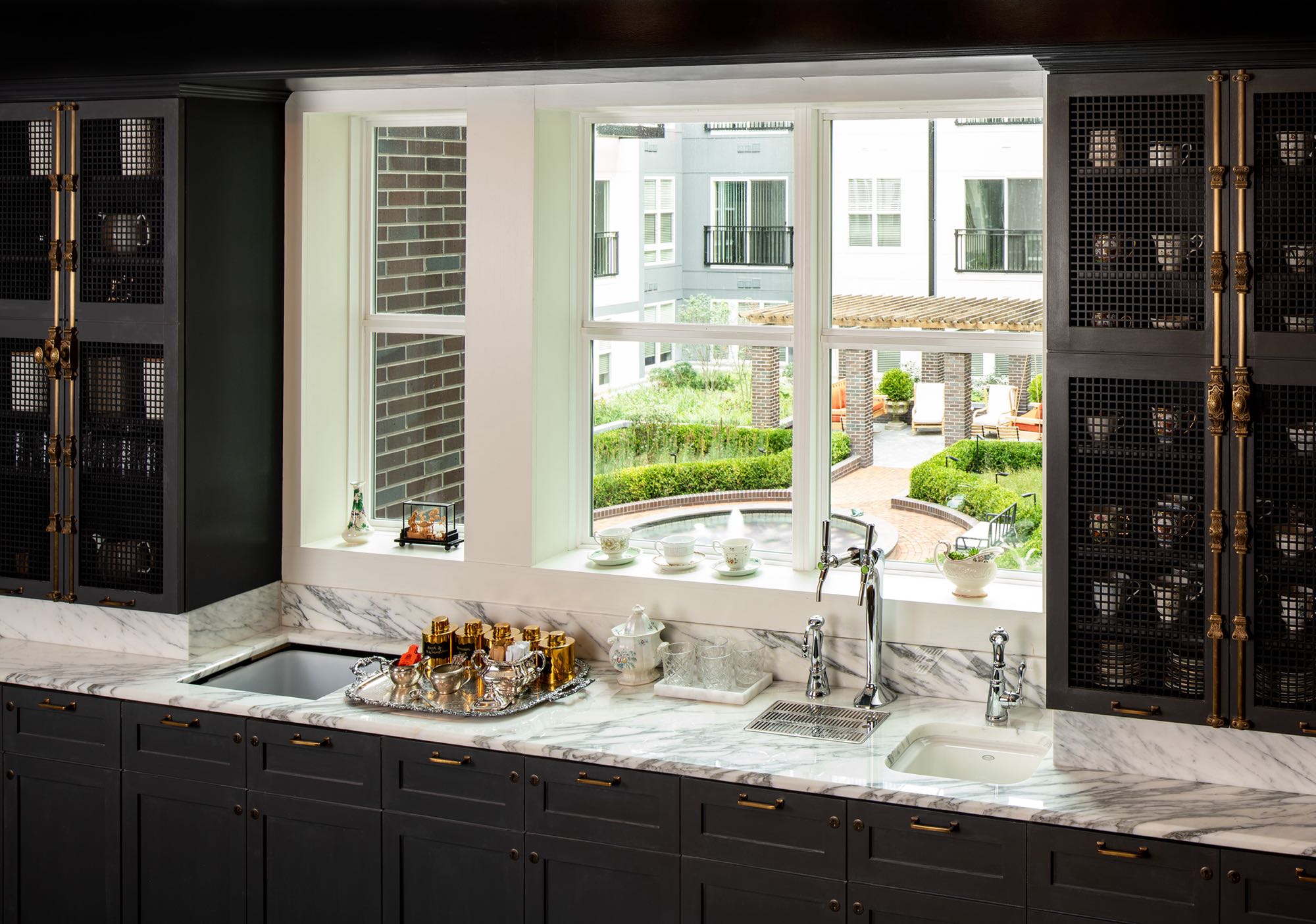 Drawing Room Sink
