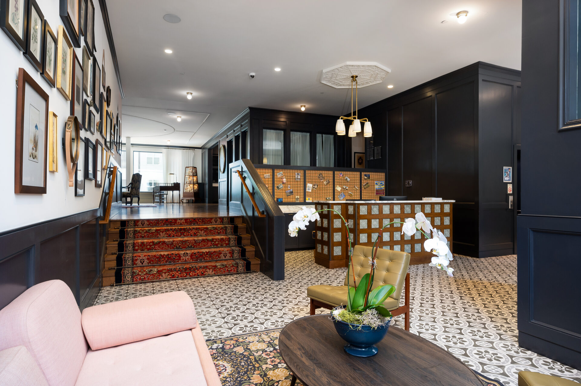 Concierge Desk